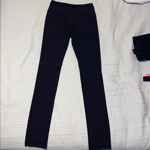 Reversible Lululemon yoga pants